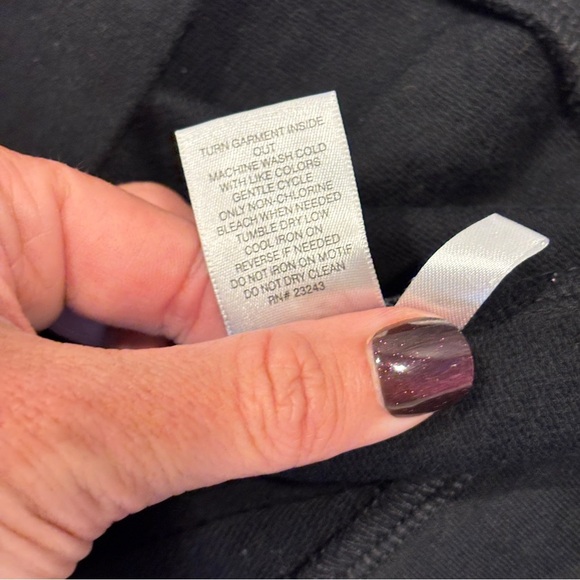 NY&CO Black sweater boat neck cheetah print three hearts size LARGE - Picture 4 of 8